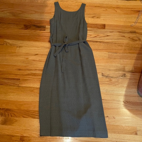 Dress - Picture 2 of 6